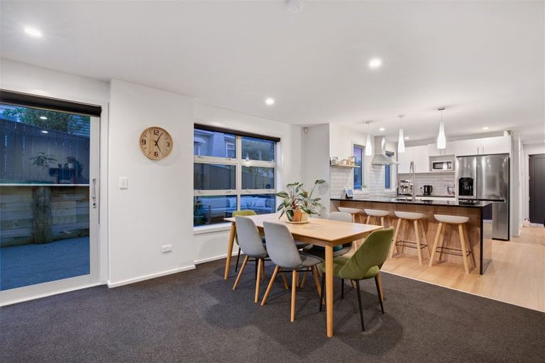 Photo of property in 122a Main Road, Titahi Bay, Porirua, 5022