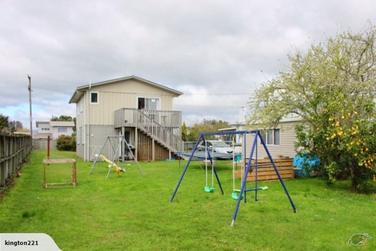 Photo of property in 61 South Highway East, Whitianga, 3510
