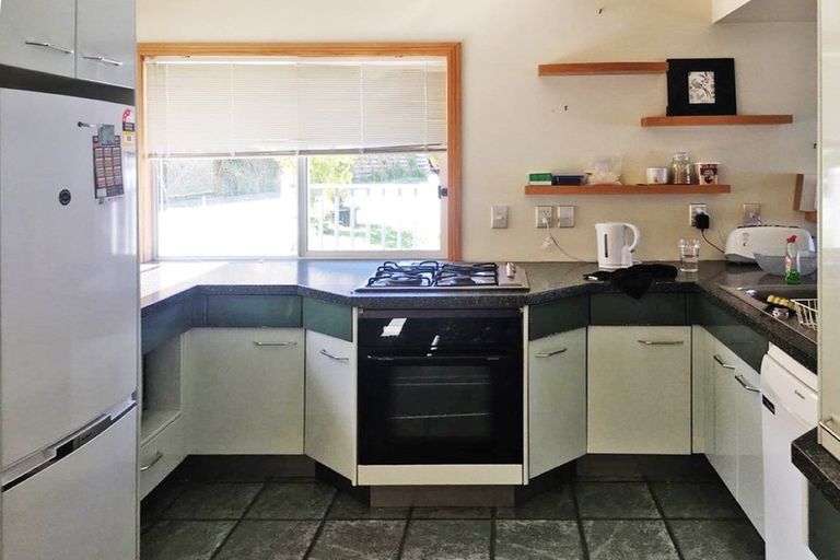Photo of property in 113b Wynyard Crescent, Fernhill, Queenstown, 9300