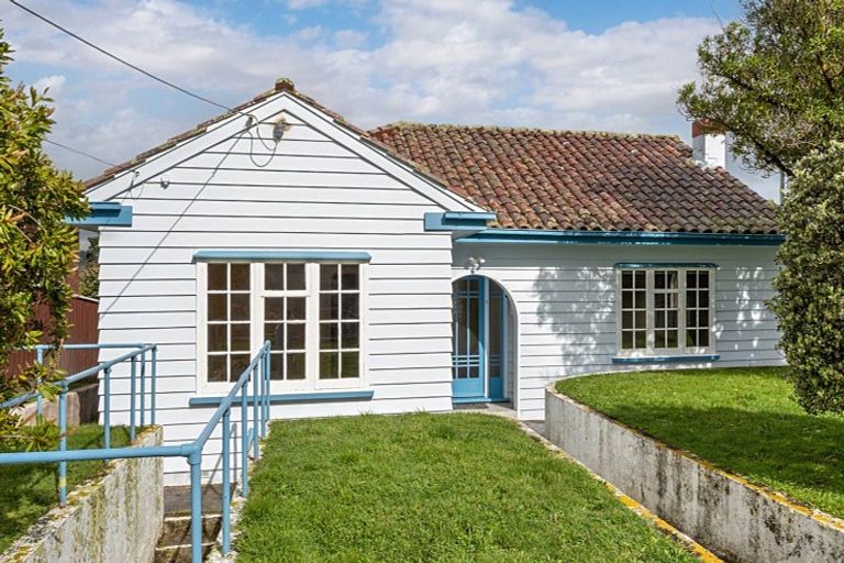 Photo of property in 4 Ravi Street, Khandallah, Wellington, 6035