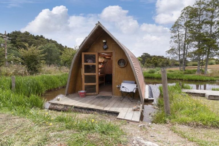 Photo of property in 958 Whangaripo Valley Road, Whangaripo, Wellsford, 0972