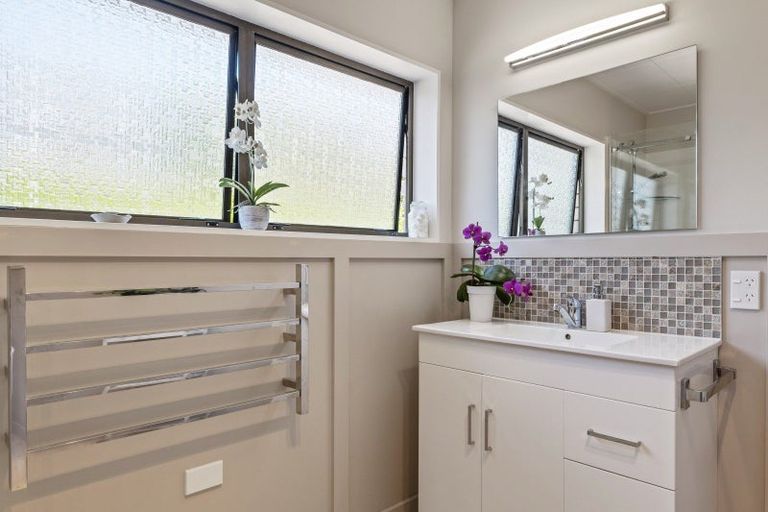 Photo of property in 89 Dorset Avenue, Lynmouth, New Plymouth, 4310