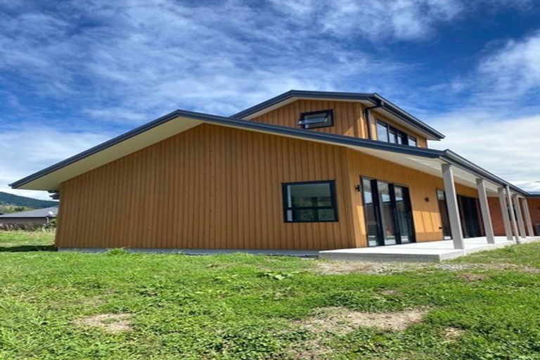 Photo of property in 27 Iti Lane, Richmond, 7020