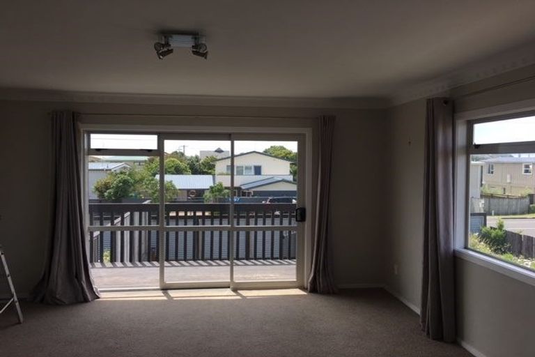 Photo of property in 13620l Papamoa Beach Road, Bethlehem, Tauranga, 3110
