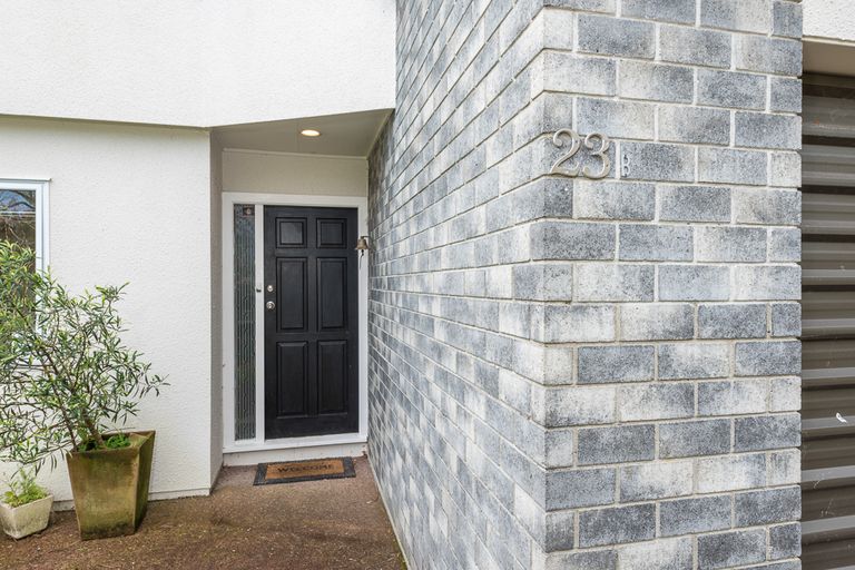 Photo of property in 23b Woodfern Crescent, Titirangi, Auckland, 0604