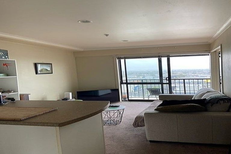 Photo of property in The Rennaissance, 11c/18 Ronwood Avenue, Manukau, Auckland, 2104