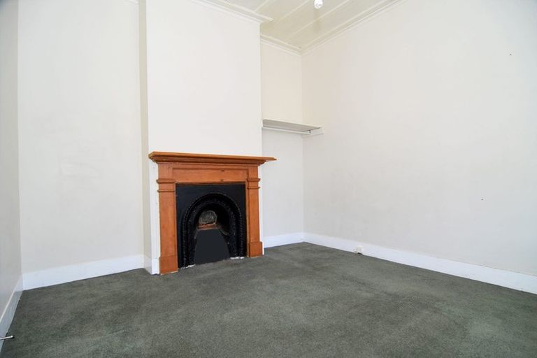 Photo of property in 18 Cochrane Street, Mornington, Dunedin, 9011