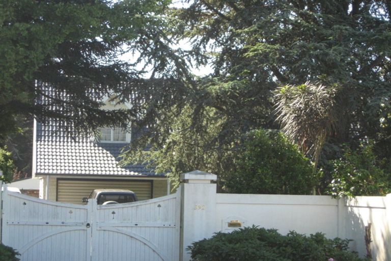 Photo of property in 392 Cashmere Road, Westmorland, Christchurch, 8025