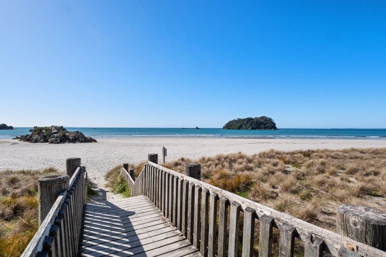 Photo of property in 32 Marine Parade, Mount Maunganui, 3116