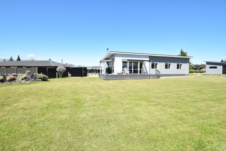 Photo of property in 73 Irishman Drive, Twizel, 7901