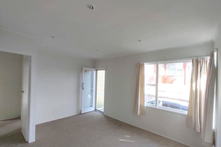 Photo of property in 1/17 Marriott Road, Pakuranga, Auckland, 2010