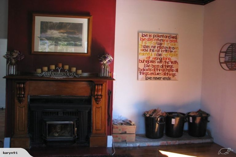 Photo of property in 4 Terrace Street, Matawai, 4075