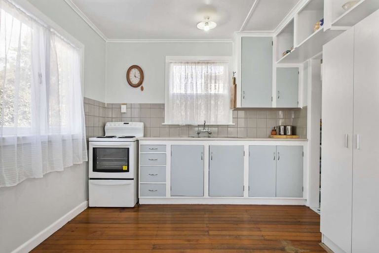 Photo of property in 1/5 Red Hill Road, Red Hill, Papakura, 2110