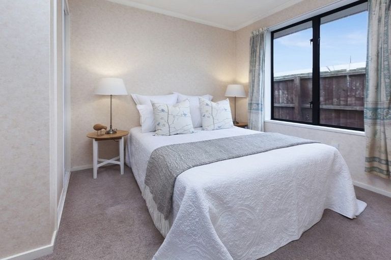 Photo of property in 2/27 Waimairi Road, Upper Riccarton, Christchurch, 8041