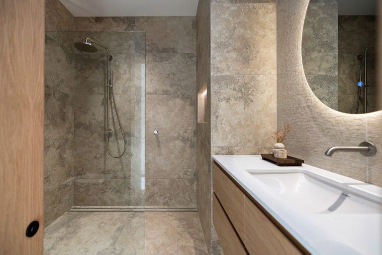 Photo of property in 83 Sicilian Lane, Lake Hayes, Queenstown, 9371