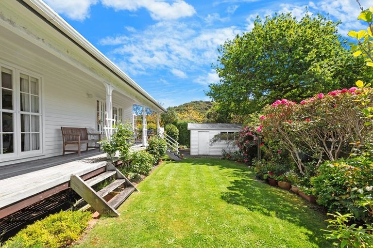 Photo of property in 32 Discovery Drive, Whitby, Porirua, 5024