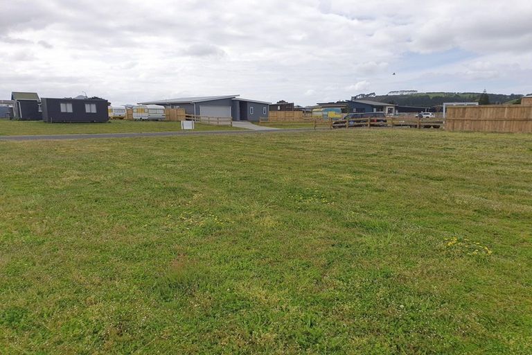 Photo of property in 9 Navigation Drive, Cooks Beach, Whitianga, 3591