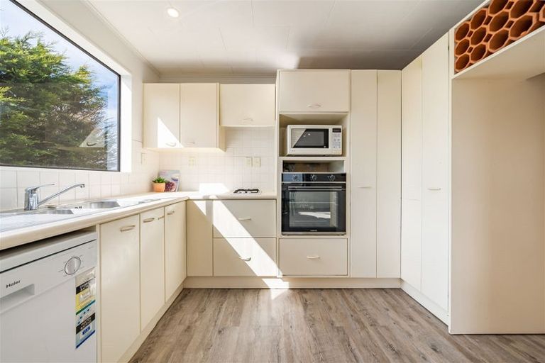 Photo of property in 9 Tregony Place, Camborne, Porirua, 5026