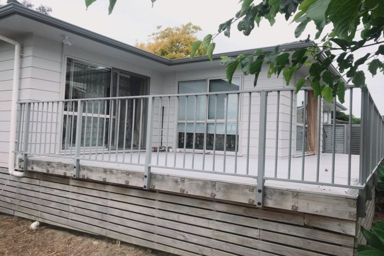 Photo of property in 13 Medina Place, Half Moon Bay, Auckland, 2012