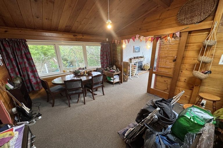 Photo of property in 9 Versailles Street, Karori, Wellington, 6012