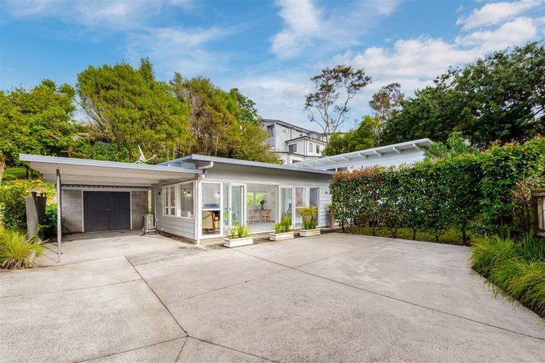Photo of property in 120b Monarch Avenue, Hillcrest, Auckland, 0627