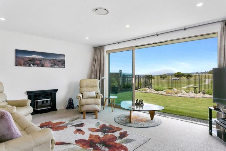 Photo of property in 52 Huka Heights Drive, Rangatira Park, Taupo, 3330