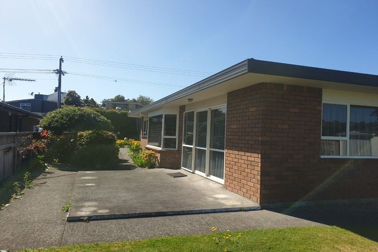 Photo of property in 154 Tukapa Street, Westown, New Plymouth, 4310