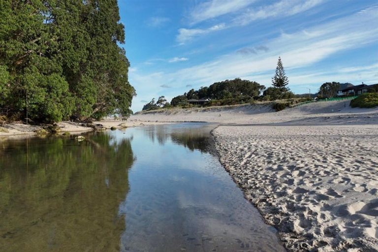 Photo of property in 42 Fishermans Bend, Whiritoa, Whangamata, 3691