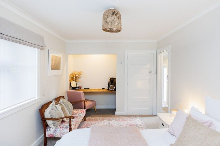 Photo of property in 73 Jickell Street, Hokowhitu, Palmerston North, 4410