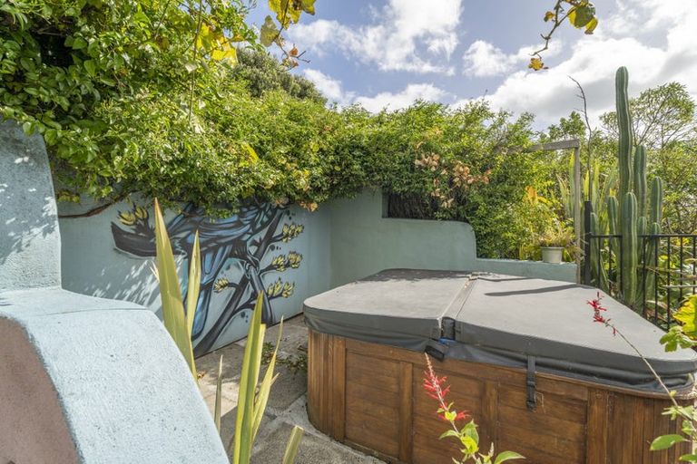 Photo of property in 23 Patiki Place, Titahi Bay, Porirua, 5022