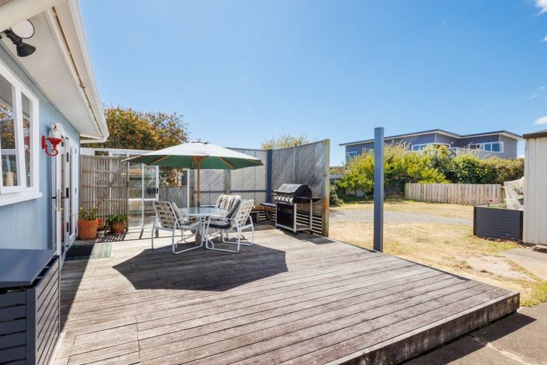 Photo of property in 141 Seabury Avenue, Foxton Beach, Foxton, 4815