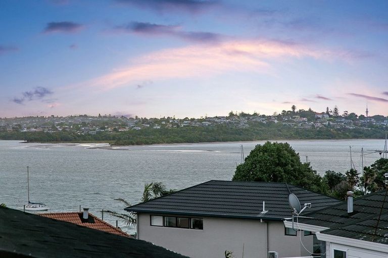 Photo of property in 4/119 Bucklands Beach Road, Bucklands Beach, Auckland, 2012