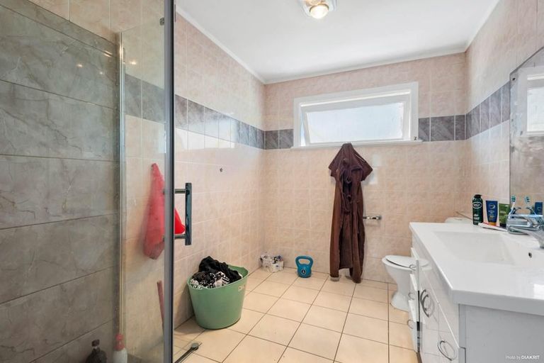 Photo of property in 11 Westney Road, Mangere, Auckland, 2022