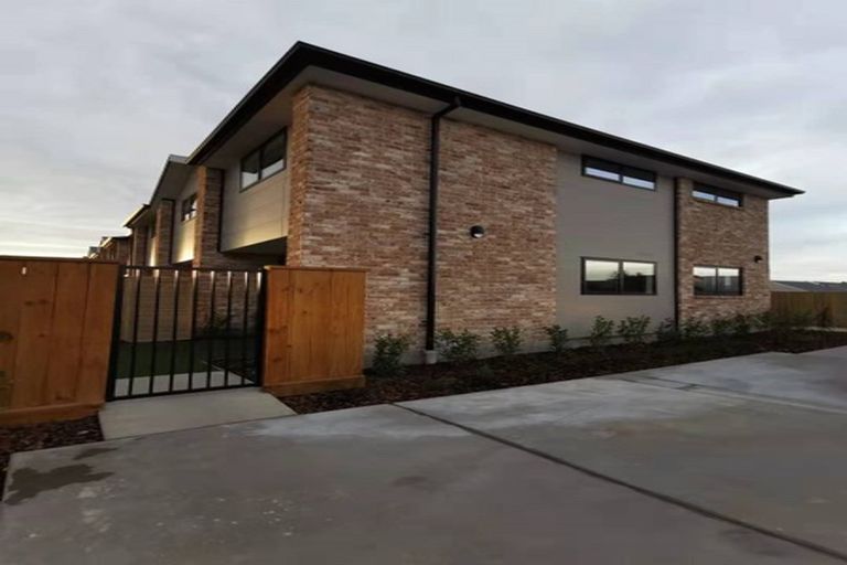 Photo of property in 4/241 Lincoln Road, Addington, Christchurch, 8024