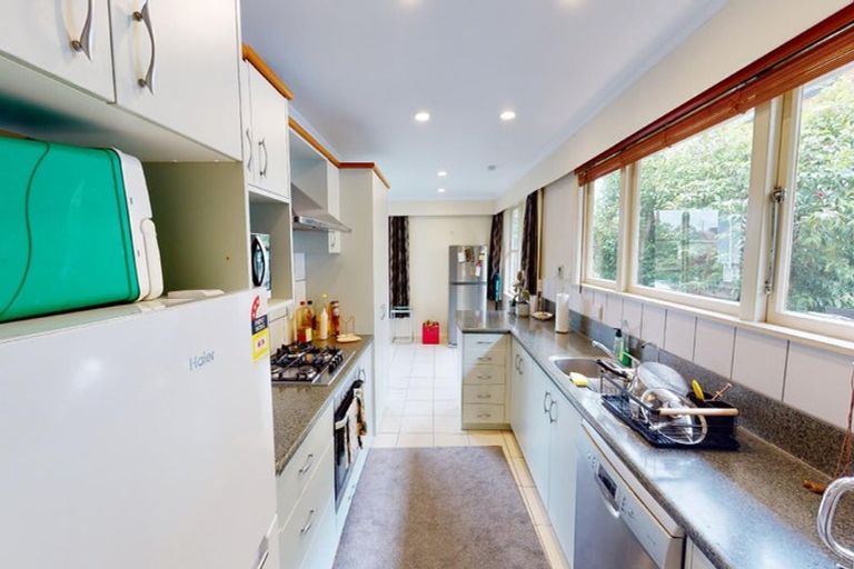 Photo of property in 46 Buick Crescent, Awapuni, Palmerston North, 4412