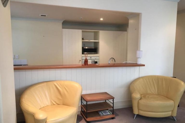 Photo of property in Kelvin House, 2g/16 The Terrace, Wellington Central, Wellington, 6011