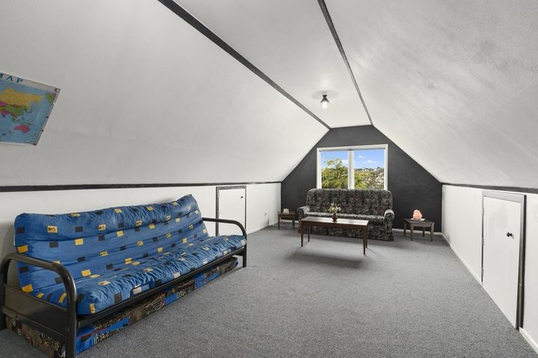 Photo of property in 20 Montclair Rise, Browns Bay, Auckland, 0630