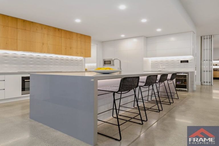 Photo of property in 88 Metoriti Crescent, Karaka, 2124