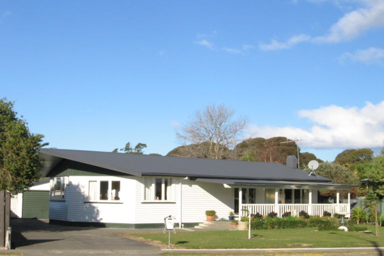 Photo of property in 103 Taradale Road, Onekawa, Napier, 4110
