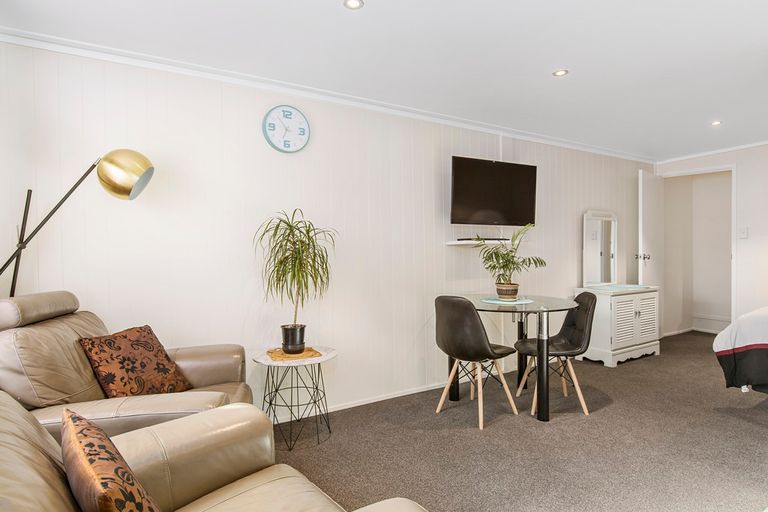 Photo of property in 132a Eversham Road, Mount Maunganui, 3116