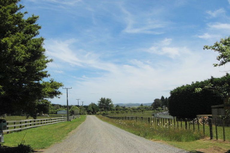 Photo of property in 154 Saddleton Road, Clarks Beach, Pukekohe, 2679