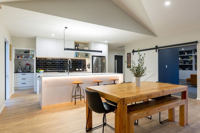 Photo of property in 24 Catalina Crescent, Burleigh, Blenheim, 7201