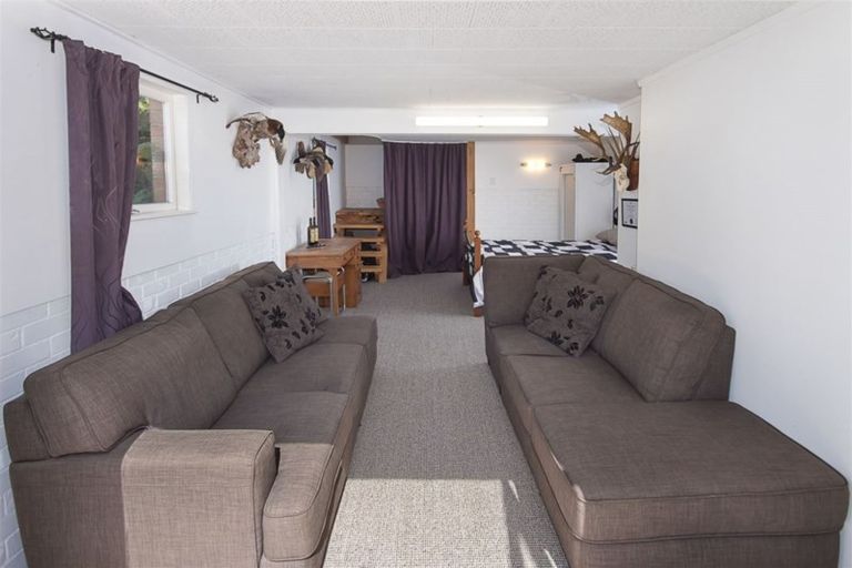 Photo of property in 325 Bald Hill Road, Waiuku, 2681