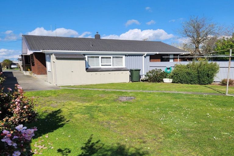 Photo of property in 24 Drake Street, Feilding, 4702