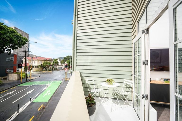 Photo of property in 7 Murphy Street, Thorndon, Wellington, 6011