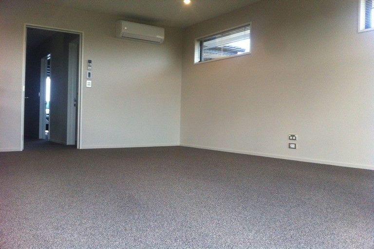 Photo of property in 12 Bouler Court, Halswell, Christchurch, 8025