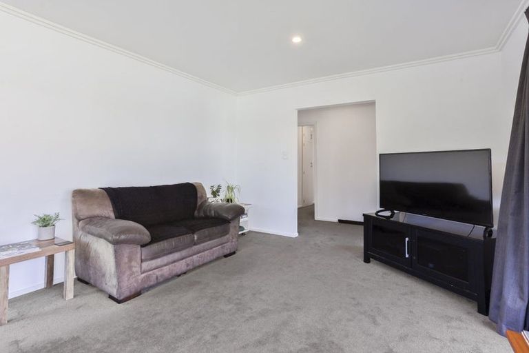 Photo of property in 4 Coates Place, Rangiora, 7400