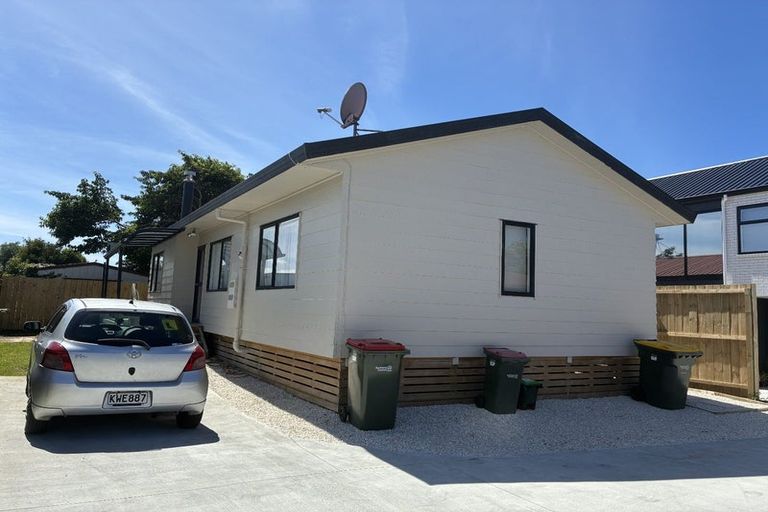 Photo of property in 454 Swanson Road, Ranui, Auckland, 0612