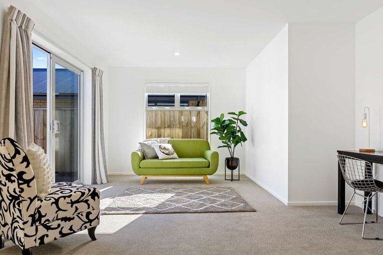 Photo of property in 7 Cousins Street, Woodend, 7691