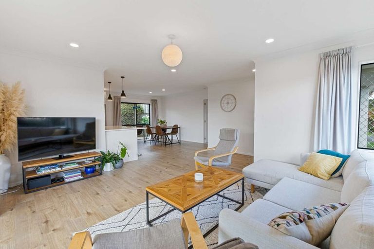 Photo of property in 38 Wakefield Drive, Bethlehem, Tauranga, 3110